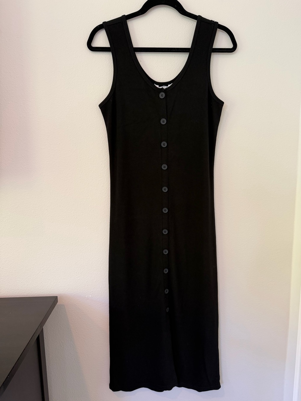 BB Dakota Black Sleeveless Button-Front Midi Dress